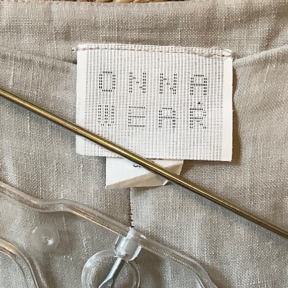 100% Linen pants.  Size 10.  Excellent condition. - Picture 2 of 5